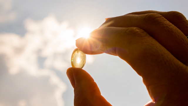 D vitamini için güneş ışınları ve besinler yeterli mi?