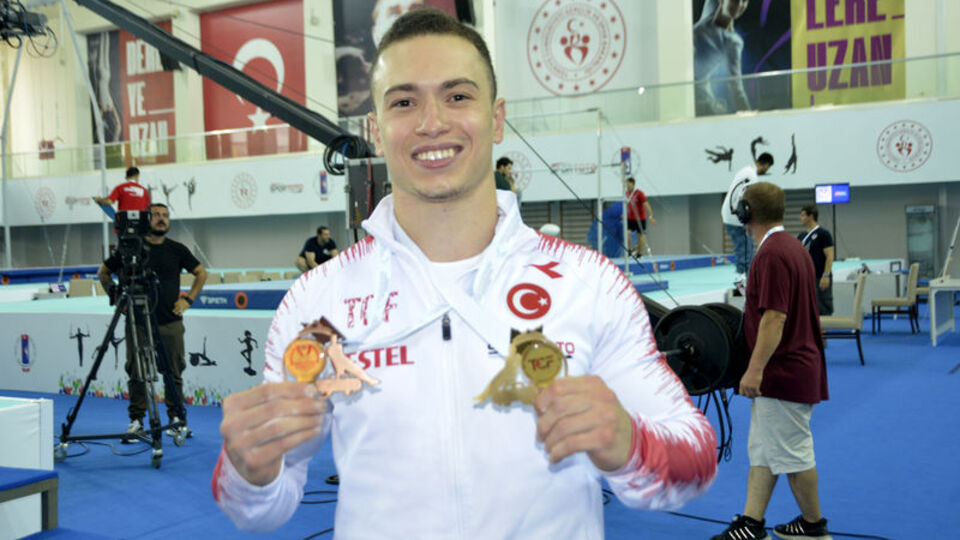 Ahmet Önder'den altın madalya!