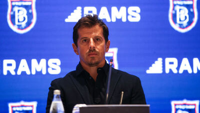 Başakşehir'de Belözoğlu dönemi sona erdi