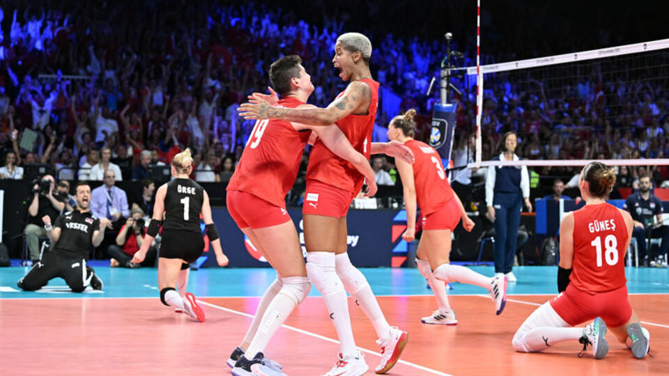 FİLENİN SULTANLARI AVRUPA ŞAMPİYONU