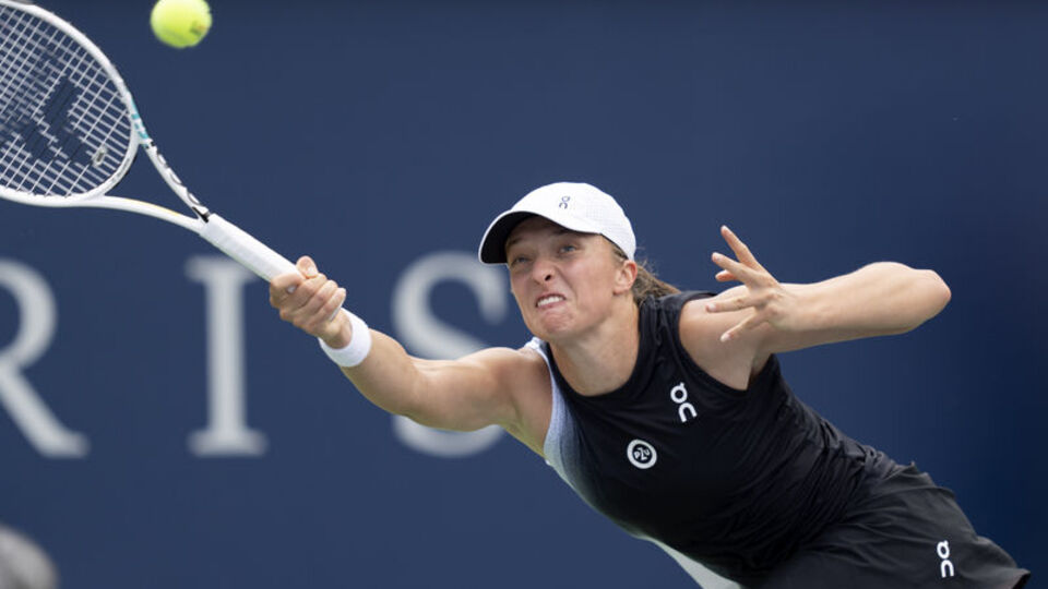 Swiatek'ten erken veda!