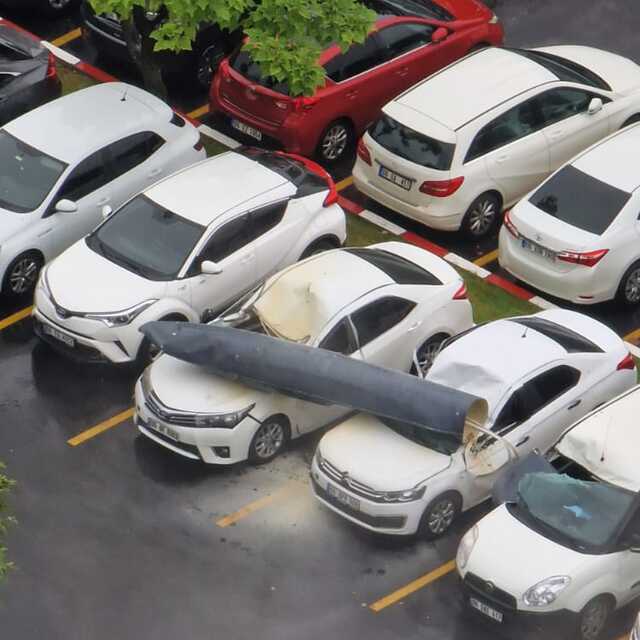  Ankara'da F-4 uçağının yakıt tankı düştü