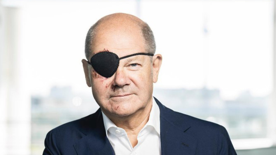 Almanya Başbakanı Scholz kaza geçirdi