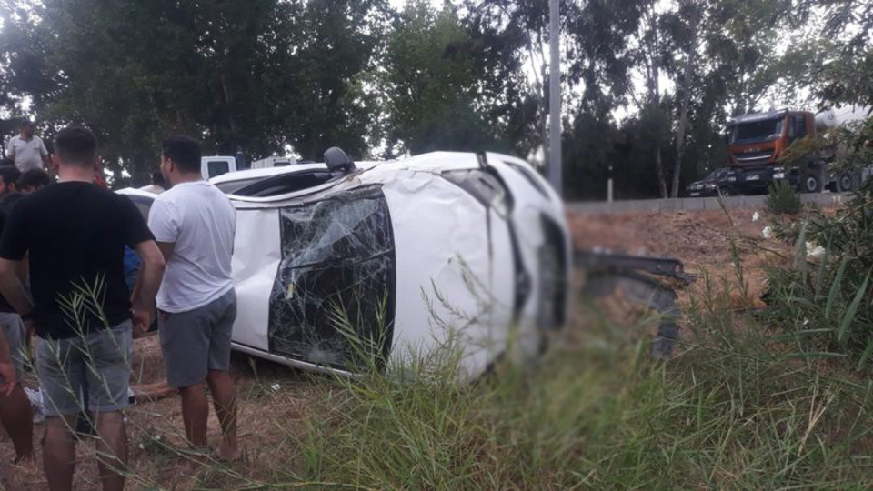Antalya'da trafik kazasında 3 kişi yaralandı