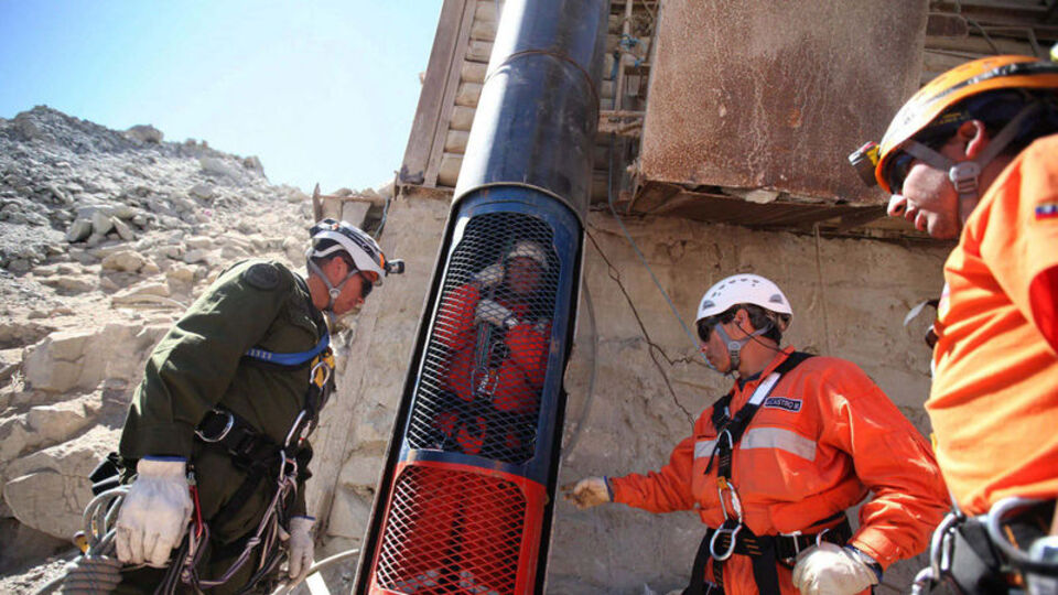 Mahsur kalan madencilere 1,4 milyon dolar tazminat