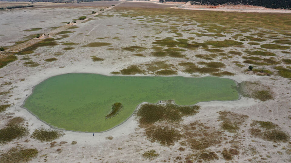 Eskiden böyleydi! O göl bu hale geldi!