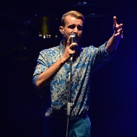 Cem Adrian’ı kızdırdılar