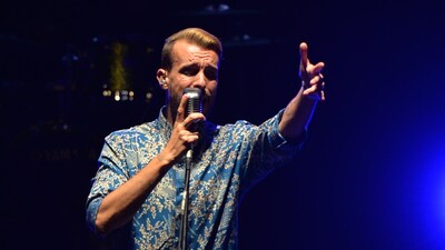 Cem Adrian'ı kızdırdılar