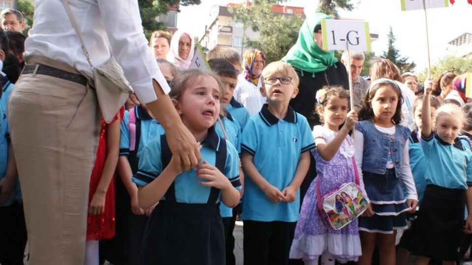 Çocuğun okula alışması için 2-3 hafta uyarısı!