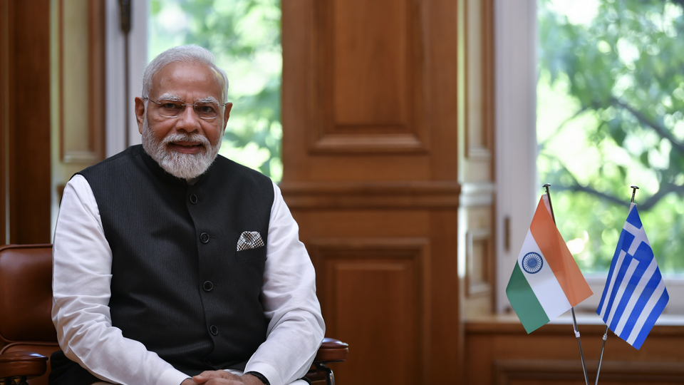 26 parti birleşti: Modi'yi yenebilecekler mi?