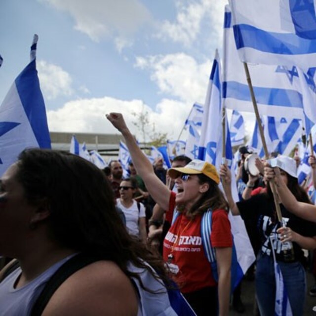  İsrail Cumhurbaşkanı: Anayasal ve toplumsal krizdeyiz