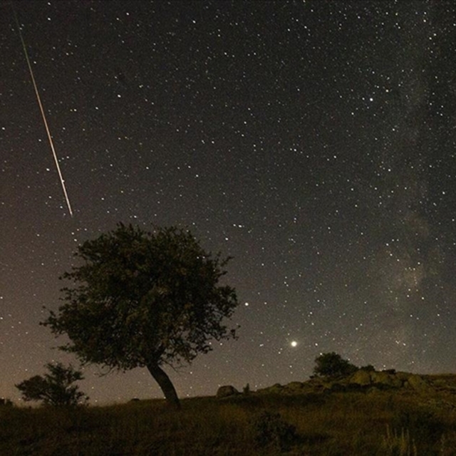 5 meteor Dünya'nın yakınından geçecek