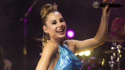 "Her tarzdan şarkılar söyledim"