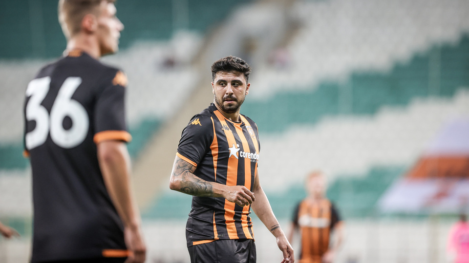 İngiltere'de Ozan Tufan fırtınası!