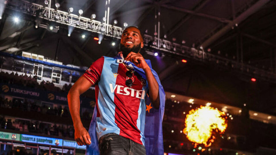 Djaniny Suudi Arabistan'a transfer oldu