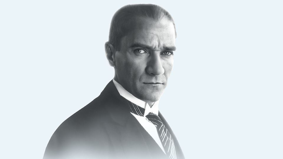 'Atatürk Vizyonuyla Gelecek Yüzyıla Bakış'