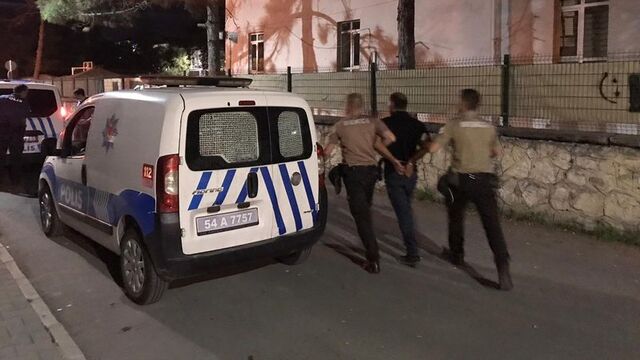  Döner bıçağıyla saldırdı