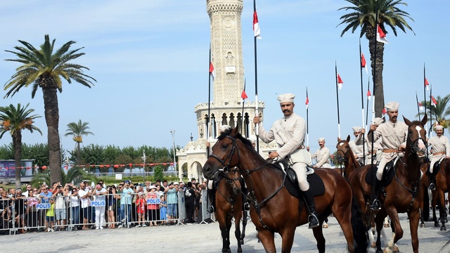101 yıl önce... İzmir'in kurtuluşu kutlandı