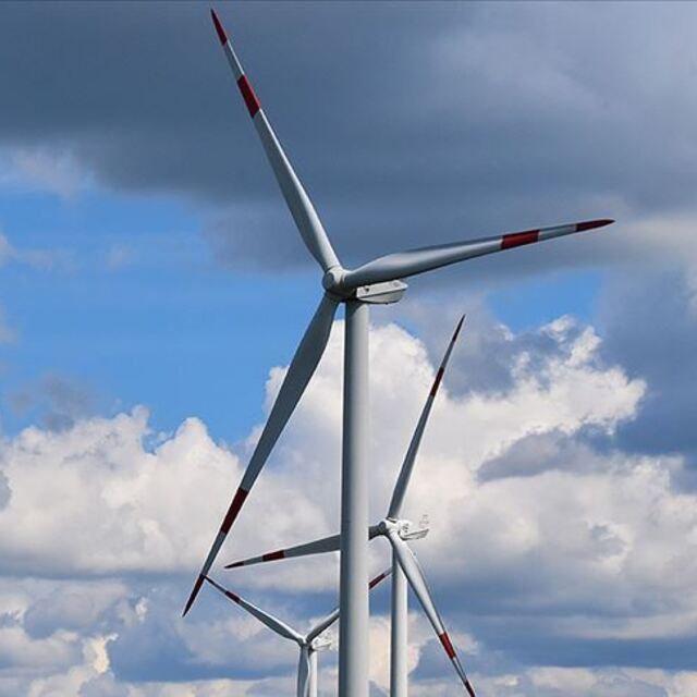  Kuvvetli rüzgarlar ve bir miktar yağmur