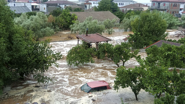 Yunanistan'daki felakette can kaybı artıyor!