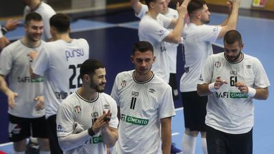 Beşiktaş farklı kazandı, tur atladı!