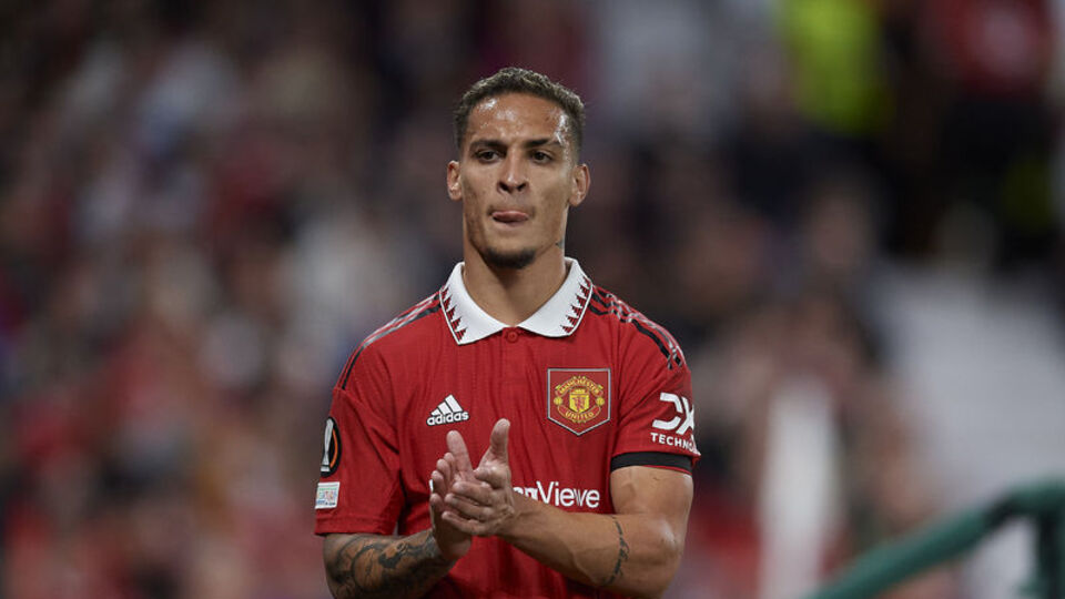 Antony kadro dışı kaldı!