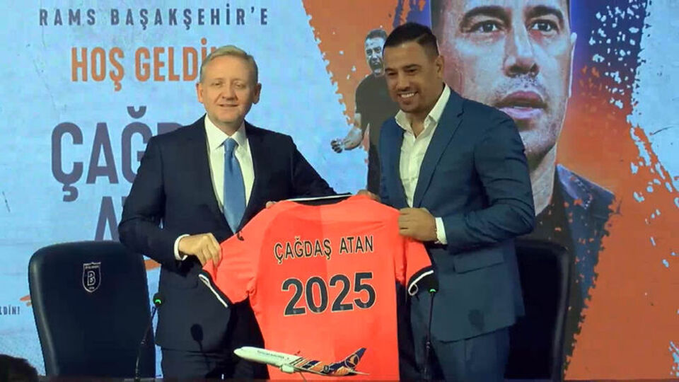 Çağdaş Atan'dan 2+1 yıllık imza!