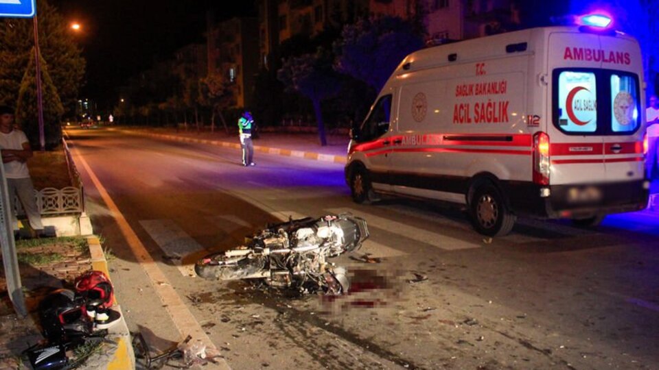 Uşak'ta feci kaza: 2 ölü