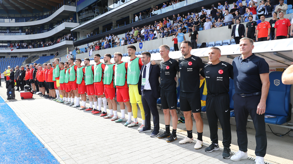 Kadrodaki tek sol bek süre almadı!