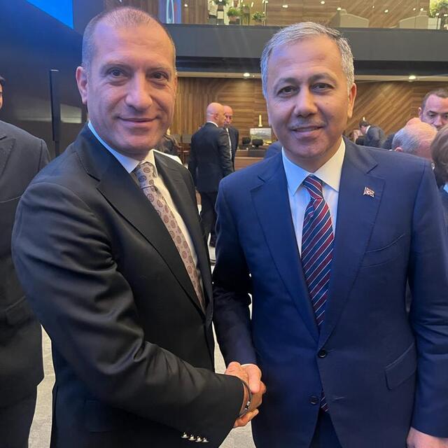  "Bize yan bakana düz bakmıyoruz!"