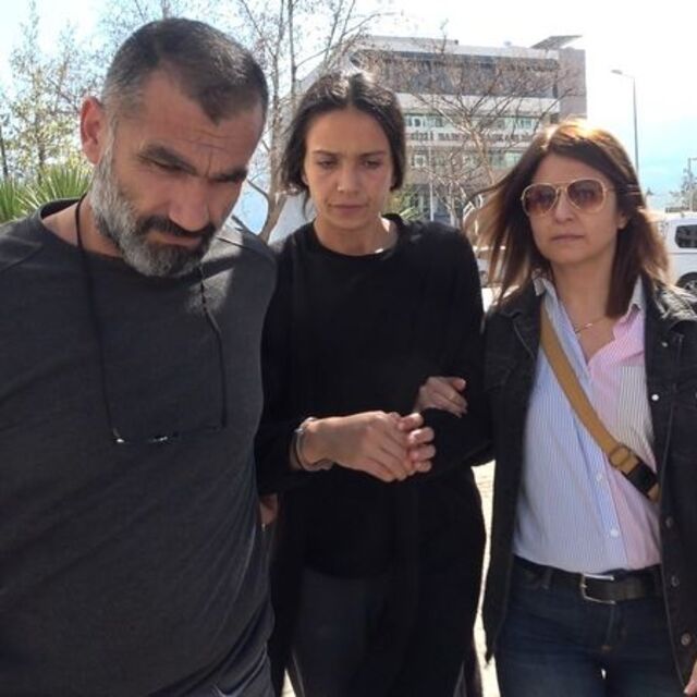  Kocasını bıçakla öldürmüştü! Mahkemede konuştu!