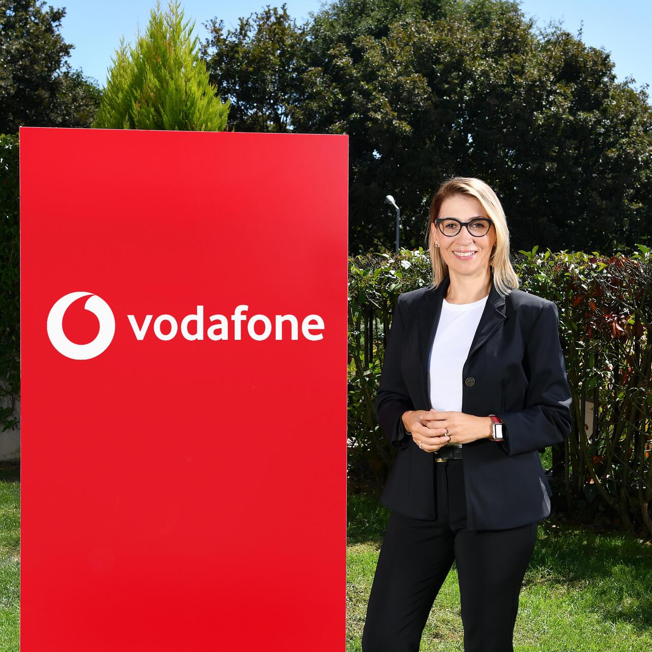 Vodafone'dan öğrencilere destek