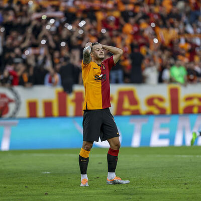 Galatasaray ayrılığı açıkladı