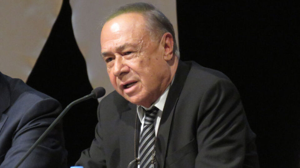 Gökhan Abur yaşamını yitirdi