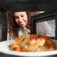 Mikrodalgada ısıtınca kanser riskini artırıyor!