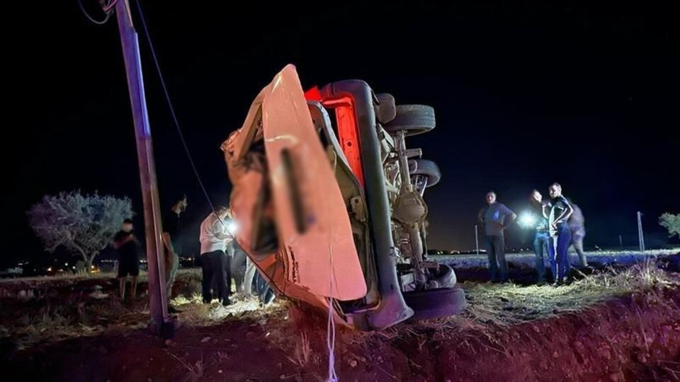 Minibüs şarampole devrildi: 1 ölü, 4 yaralı