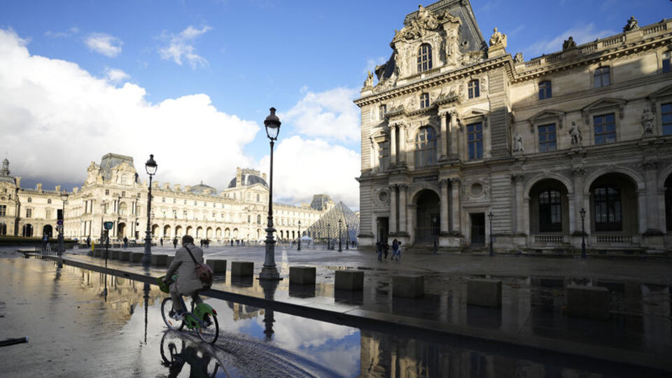 Fransa'da 33 bölgede "turuncu alarm"