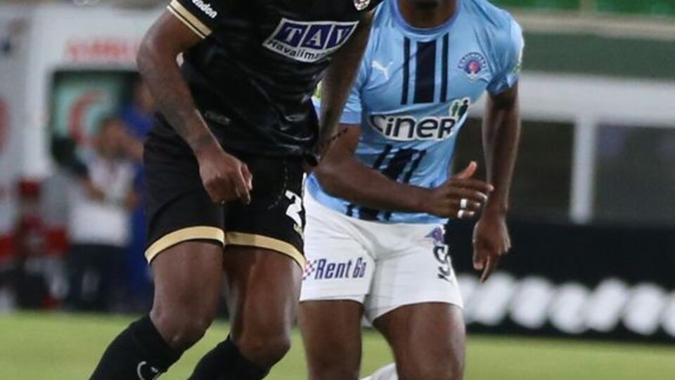 Çılgın maçta kazanan yok: 3-3!