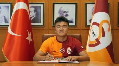 Galatasaray Beknaz'ı profesyonel yaptı