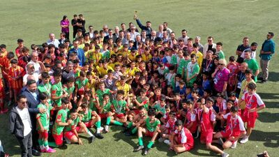 Depremzede çocuklar, UYAFA'da şampiyon