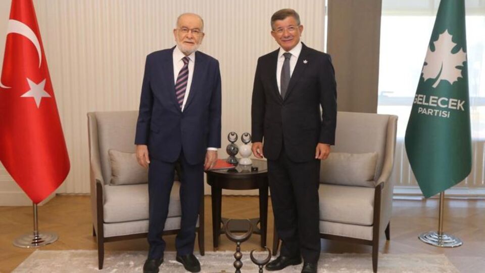 Karamollaoğlu ve Davutoğlu'ndan yerel seçimlerde 'iş birliği' açıklaması