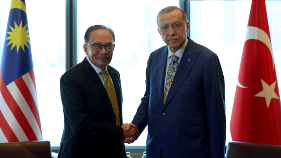 Cumhurbaşkanı Erdoğan ve Malezya Başbakanı Enver'den ortak açıklama