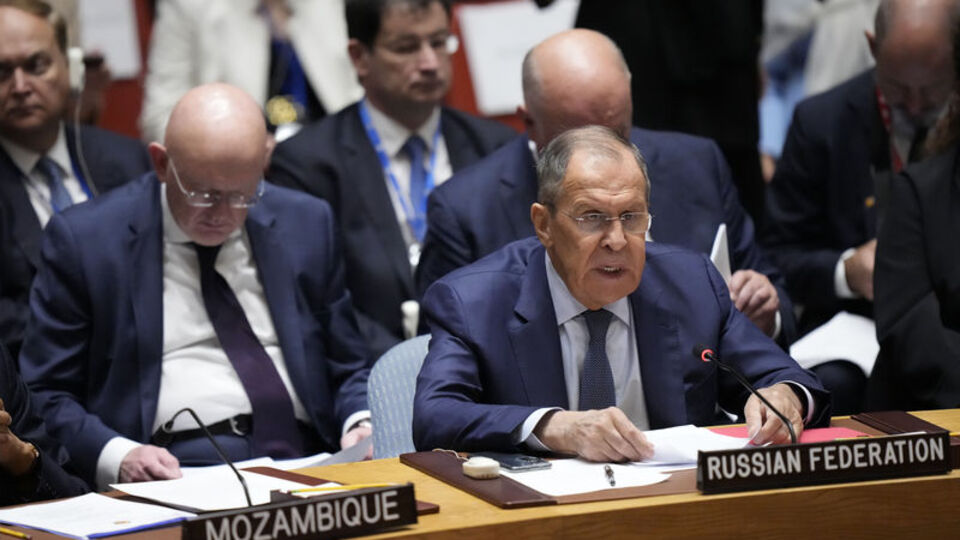 Lavrov'dan Batı'ya suçlama