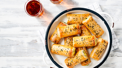 Kıymalı börek tarifi ve yapılışı