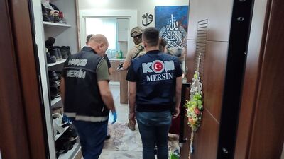 "Dublör"lü suç örgütü! 23 gözaltı