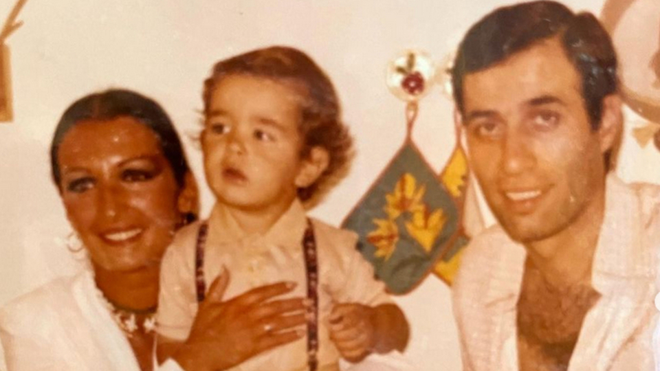 Oğlunun yaş gününü anılarla kutladı