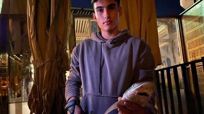 Üsküdar'da oltaya yavru köpekbalığı takıldı