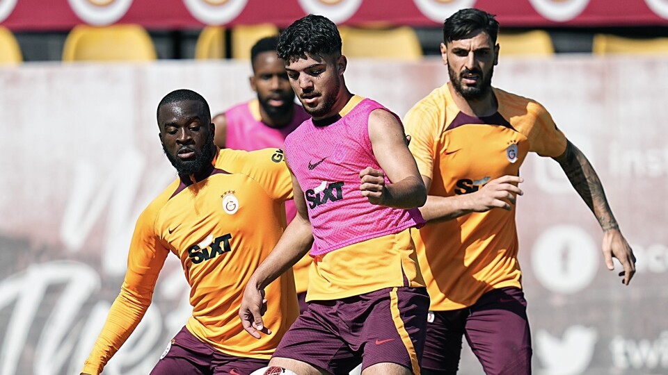 Galatasaray ara vermedi