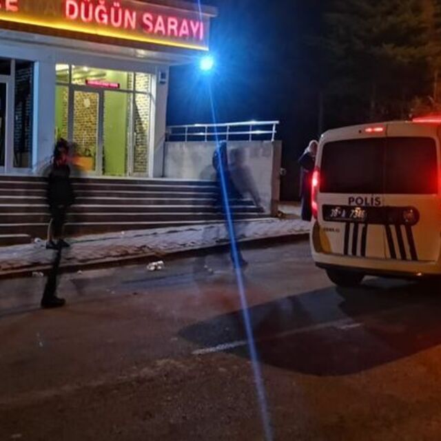 Düğündeki kavgada 1 kişi bıçaklandı