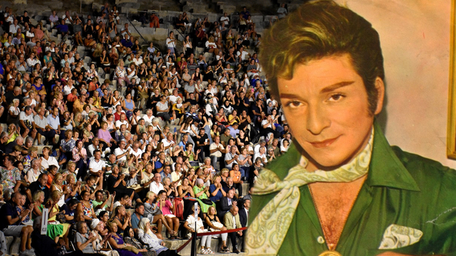 Zeki Müren anıldı